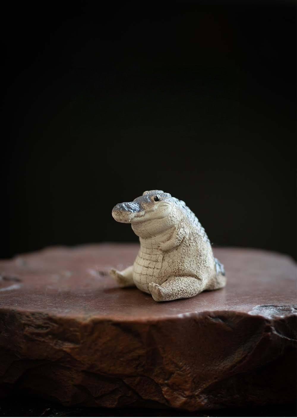 Handmade Purple Sand Tea Pet Crocodile Ornaments - iTeapet